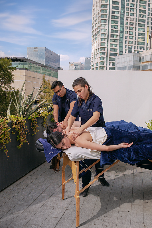 The Ultimate Overview to Couples Massage: Reconnect, Relax, and Reignite Your Partnership The Ultimate Overview to Couples Massage: Reconnect, Relax, and Reignite Your Partnership